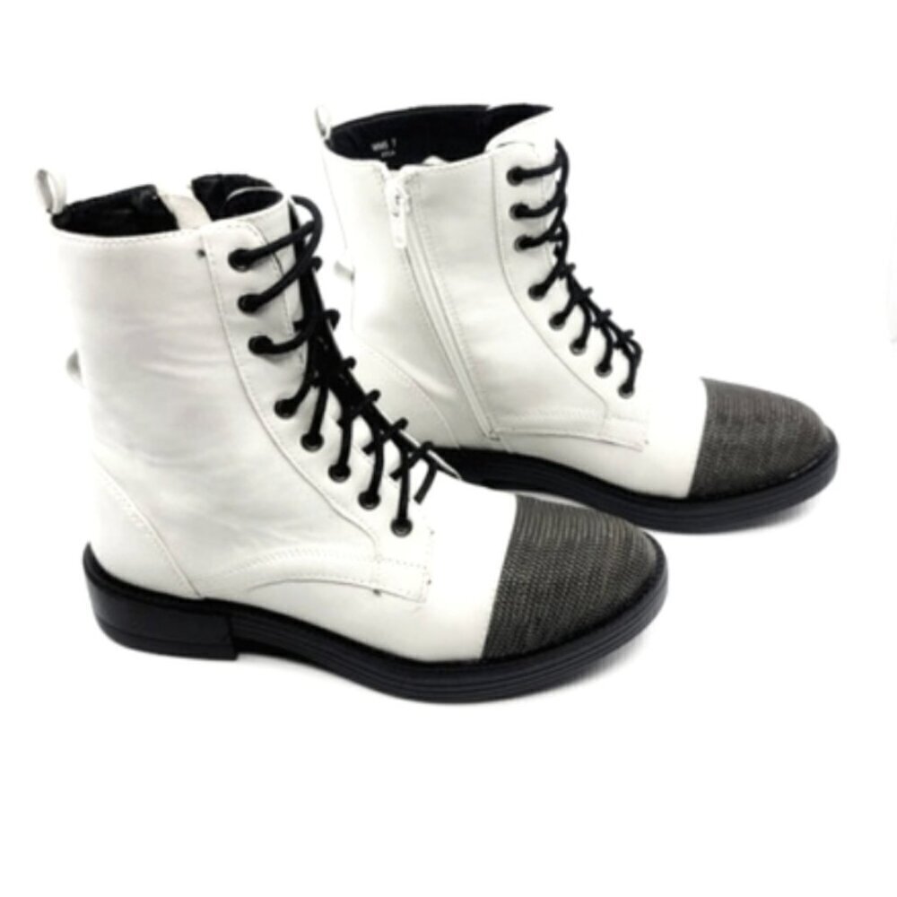 Dolce Vita XYLA White Womens Metal Toe Low Heel Combat Boots